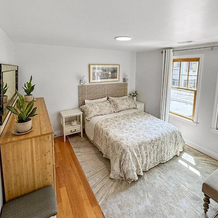 Elegant Sanctuary Steps From Harvard Square ケンブリッジ エクステリア 写真